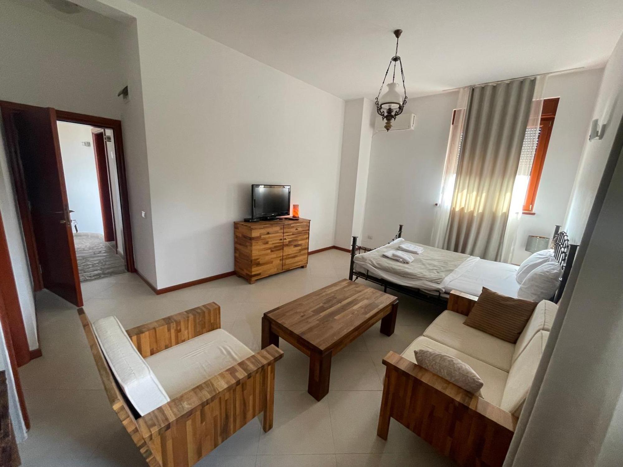 The Belgrade Hills Rooms And Suites Eksteriør bilde