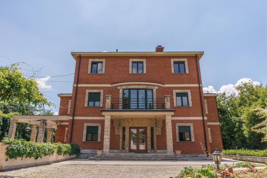 The Belgrade Hills Rooms And Suites Eksteriør bilde
